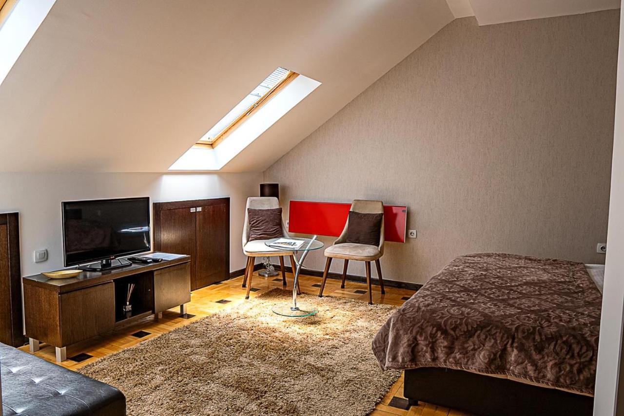 Pleasure Cair Apartments Nis Luaran gambar